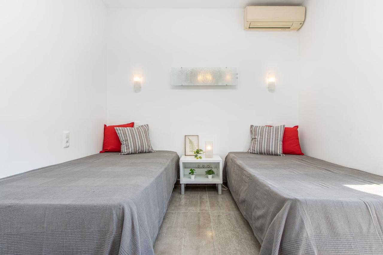 Goldhome - New House With Private Heated Pool, Parking, Wifi, Games Room Empuriabrava Bagian luar foto